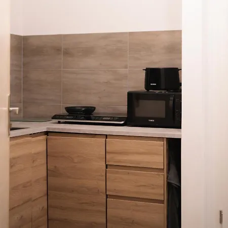 Ein, Zwei- Oder Mehrbettzimmer/ Monteurszimmer * Leipzig